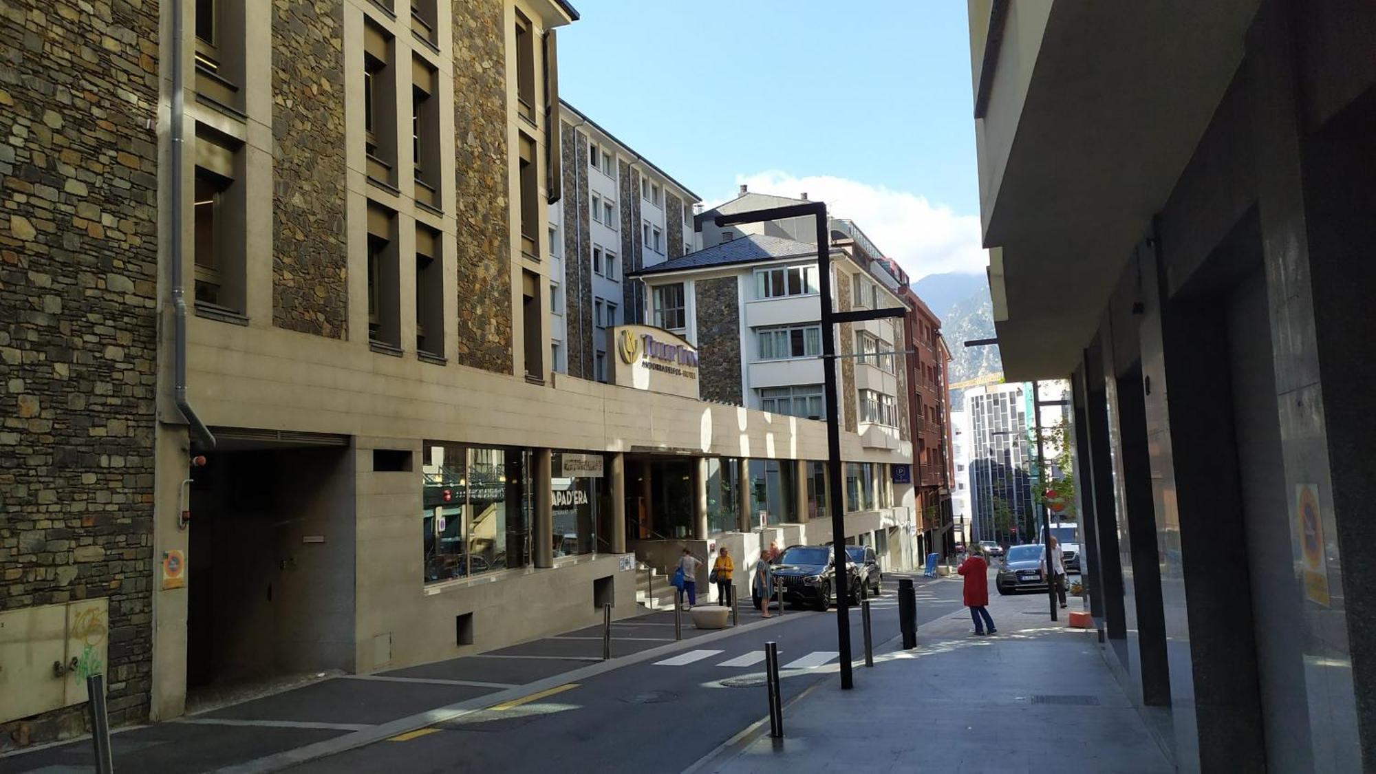 Sercotel Delfos Andorra Екстериор снимка