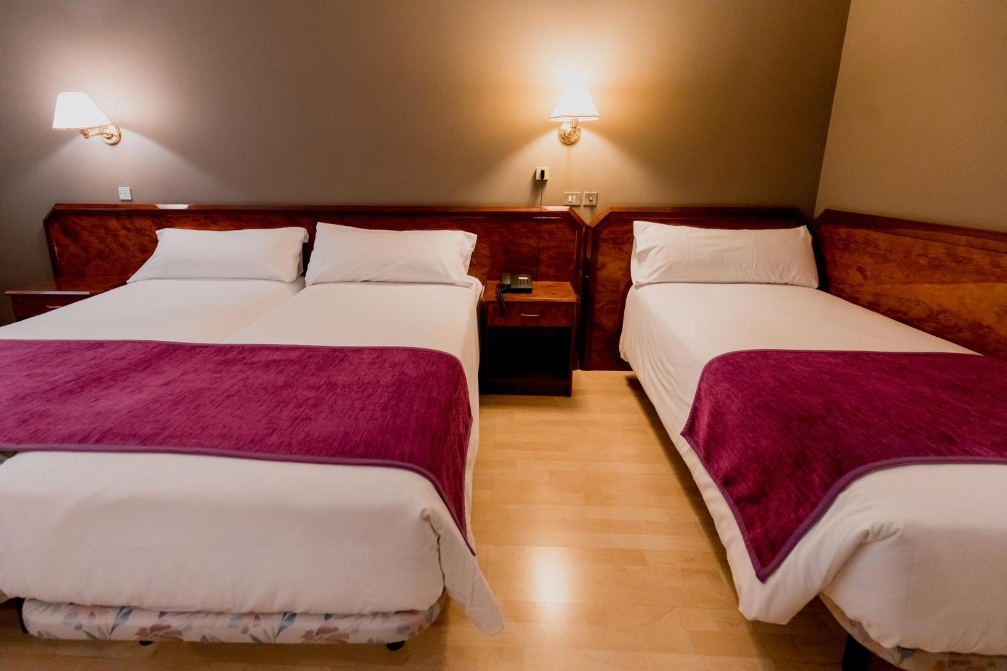 Sercotel Delfos Andorra Екстериор снимка